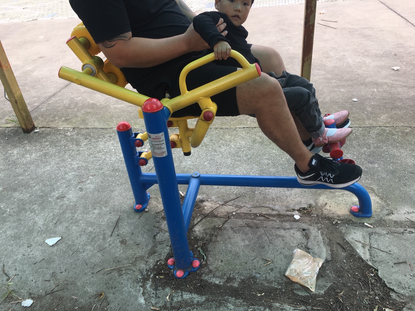 自重腹背鍛煉器 自重腹背鍛煉器