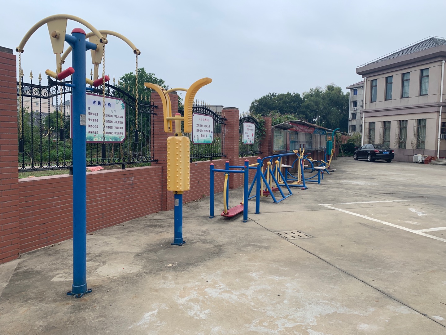 小港新村健身點