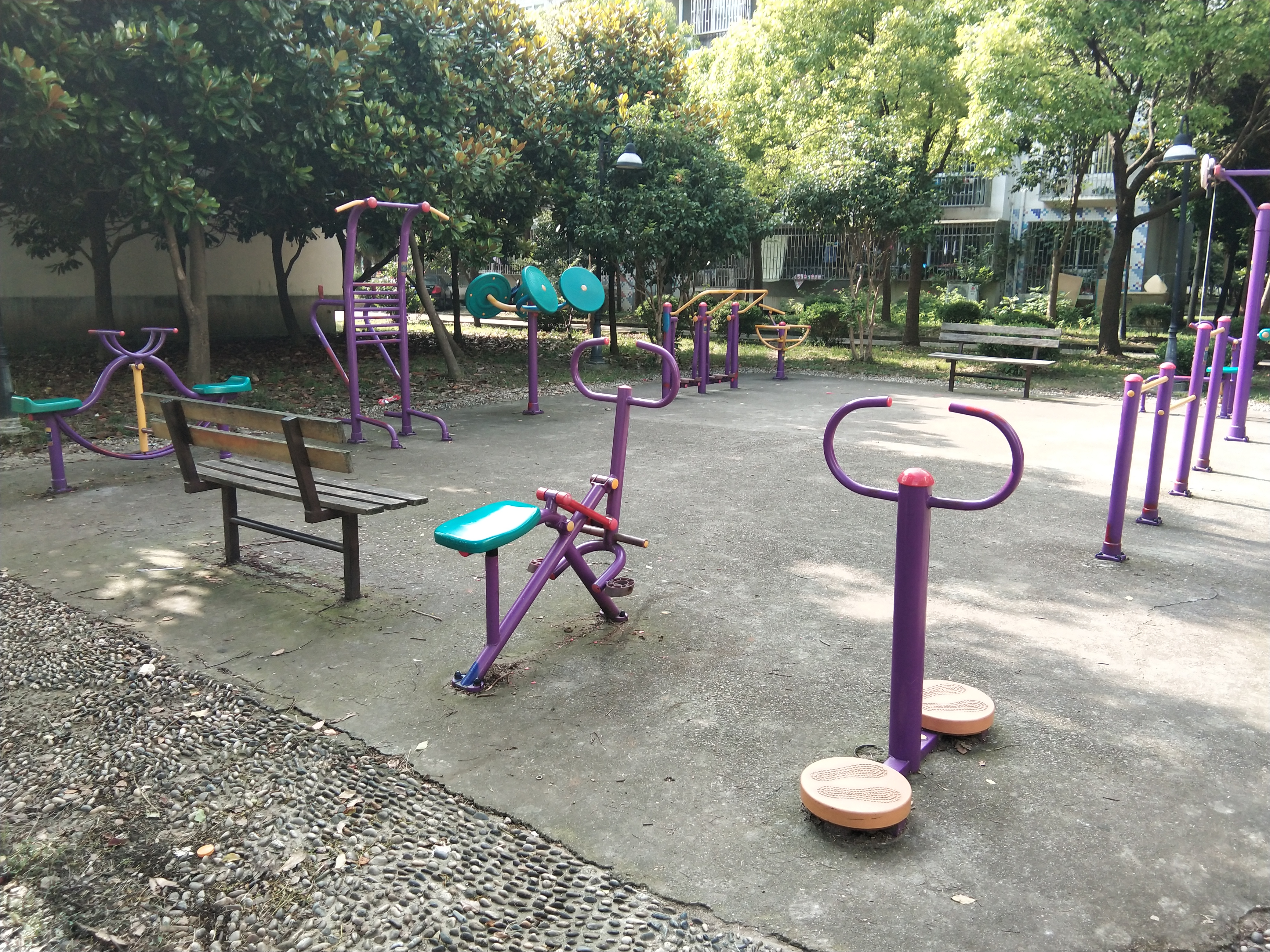 奉城鎮(zhèn)康碧苑市民益智健身苑點 奉城鎮(zhèn)康碧苑市民益智健身苑點