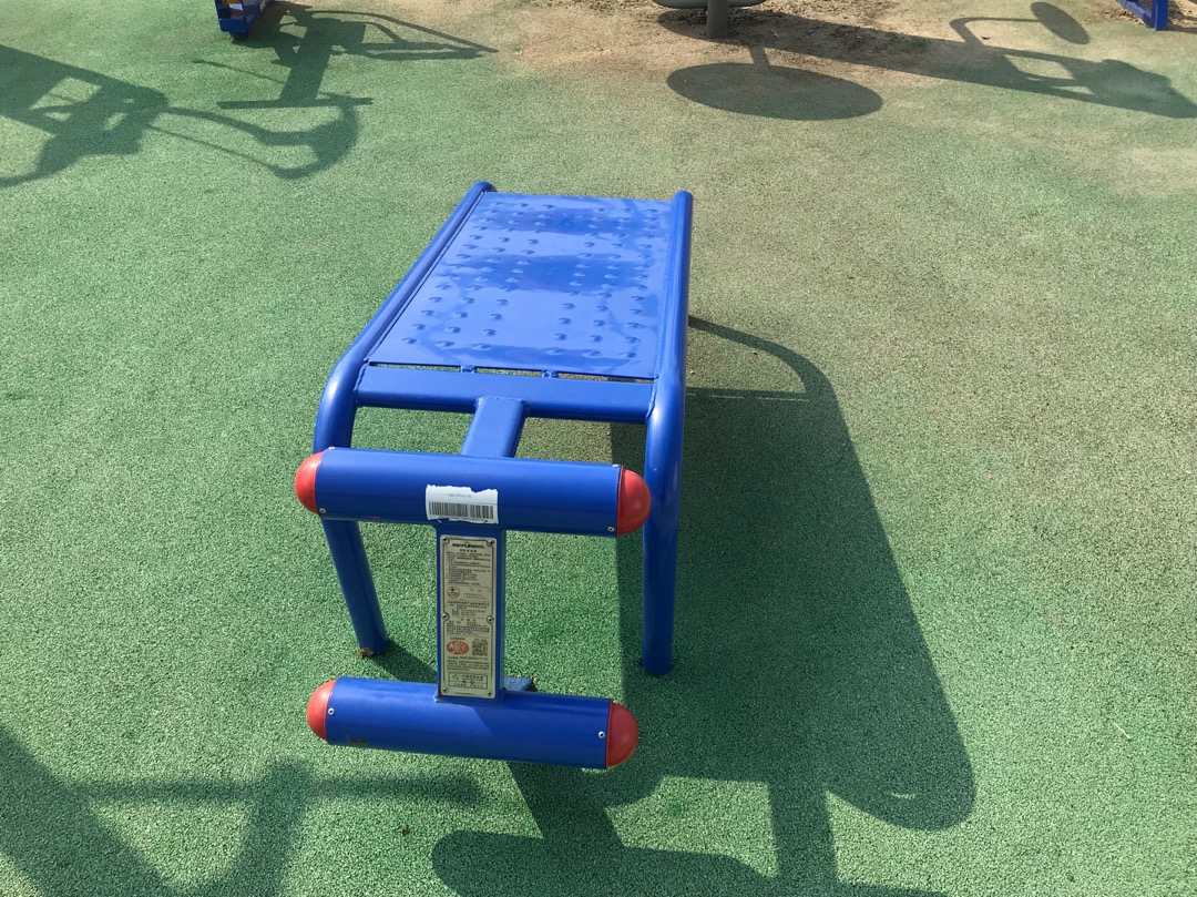 仰臥起坐板 仰臥起坐板