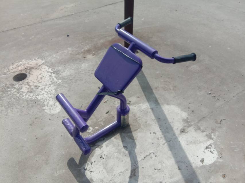 背肌訓(xùn)練器 背肌訓(xùn)練器