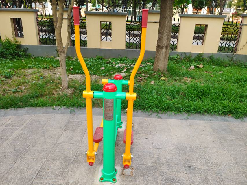 平步機(jī) 平步機(jī)