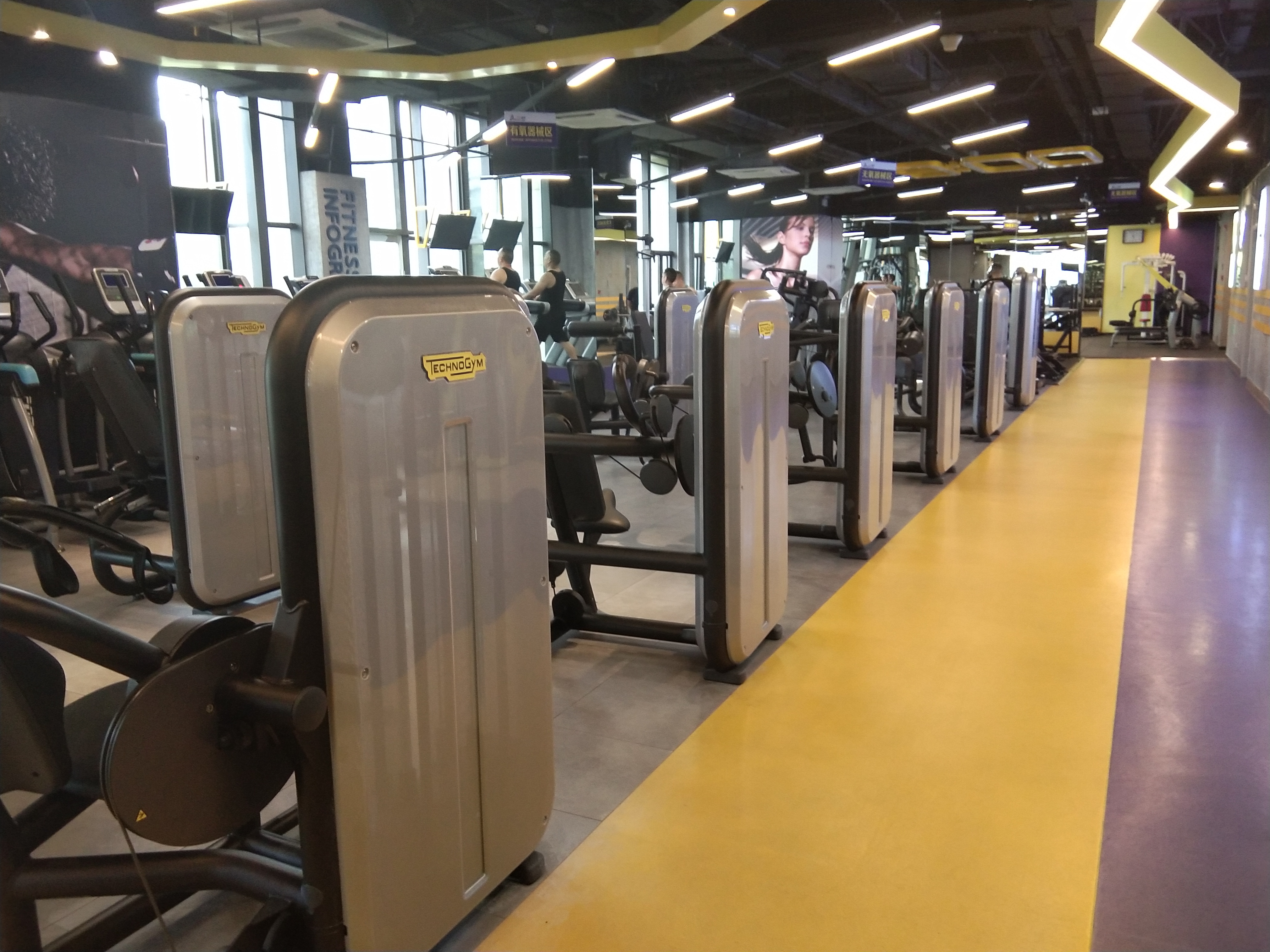 上海百萃市民健身房 上海百萃市民健身房