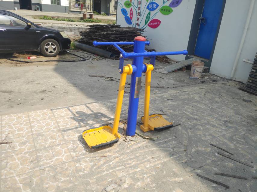 晃板健身器 晃板健身器