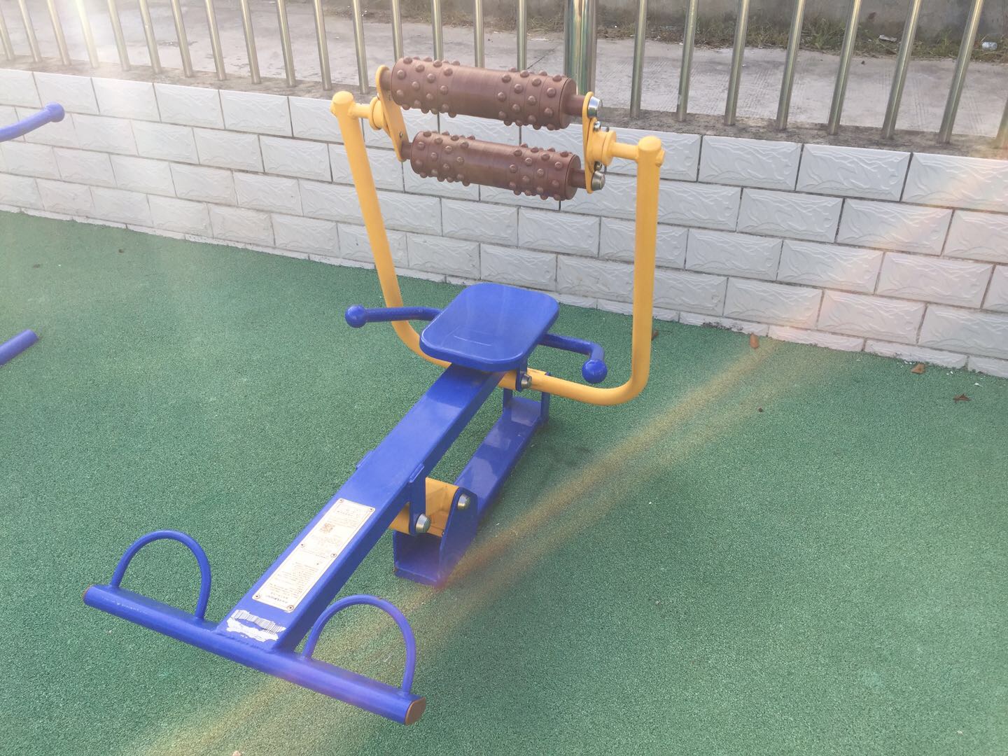 腹背屈伸訓(xùn)練器