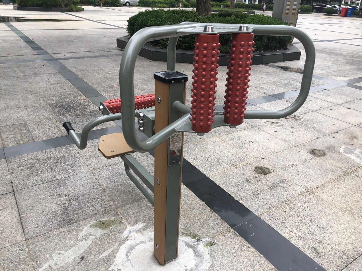 腰背按摩器 腰背按摩器