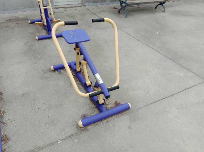 劃船訓(xùn)練器 劃船訓(xùn)練器