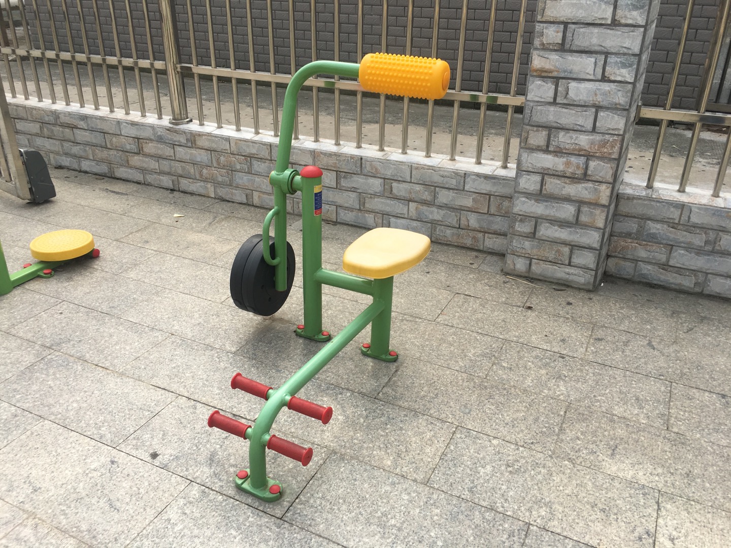 腹背鍛煉器 腹背鍛煉器