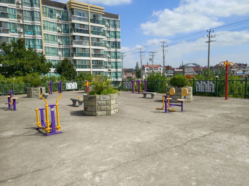 鴻越華庭健身點