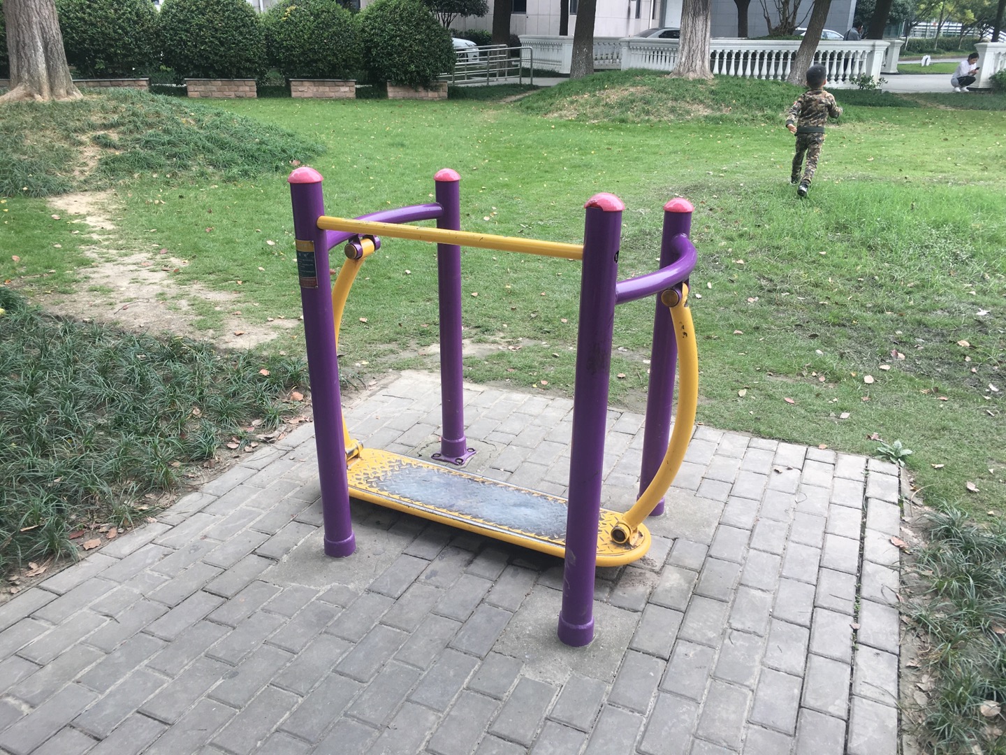 晃板健身器 晃板健身器