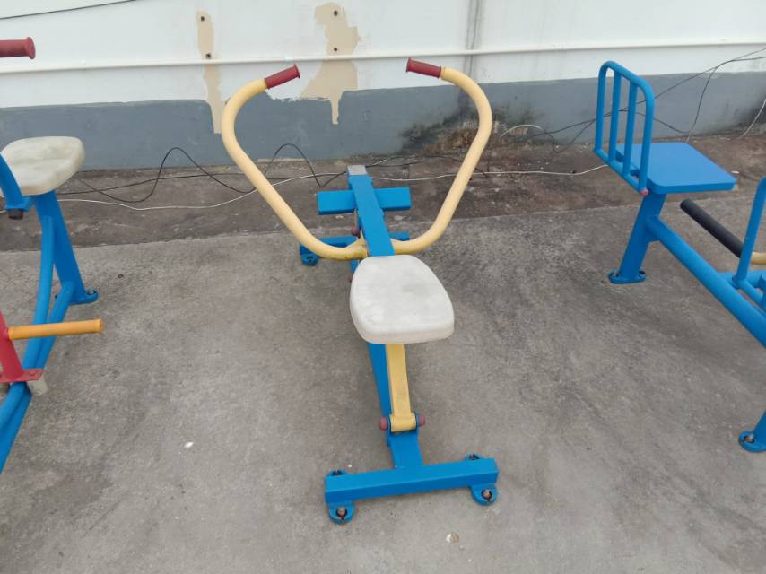 自重劃船器 自重劃船器