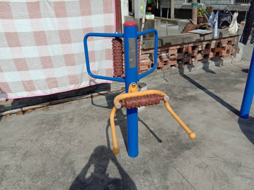 腰背按摩器 腰背按摩器