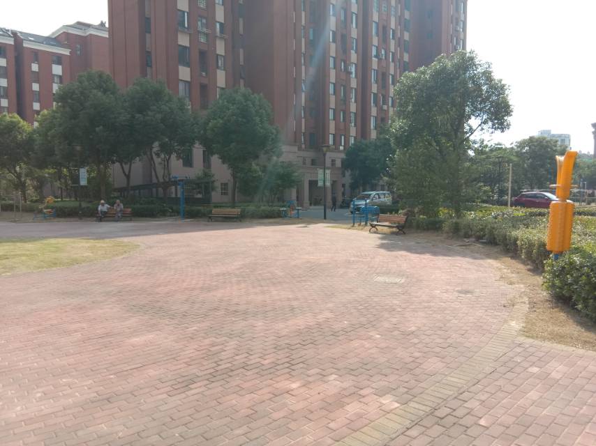 友誼居委會方家哈新苑健身點