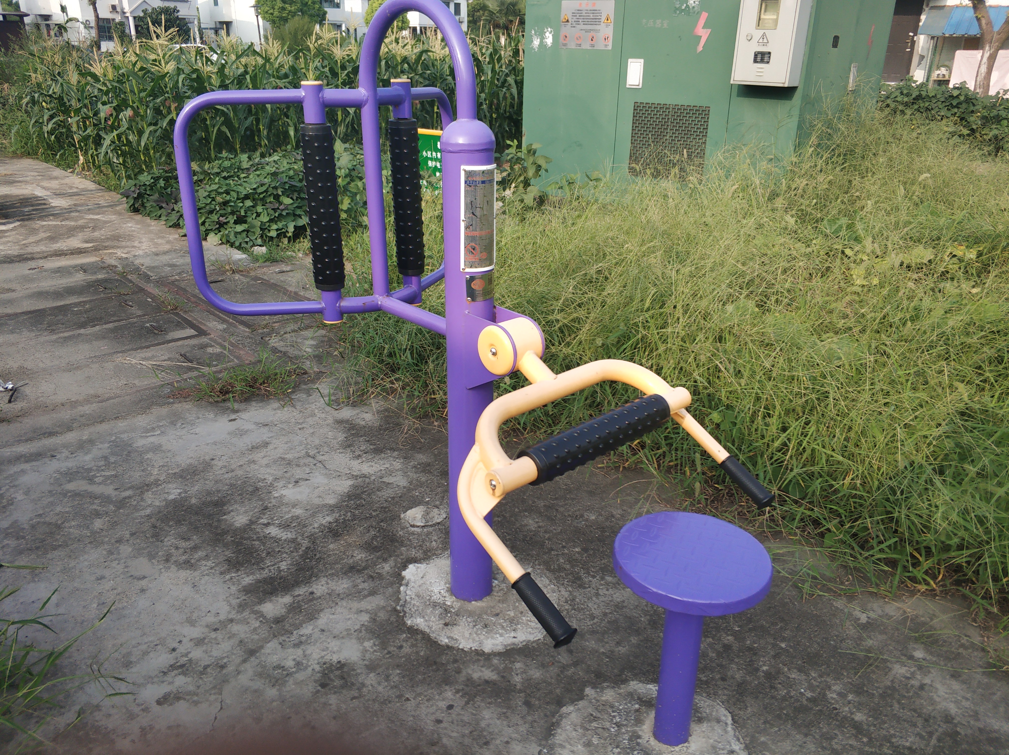 腰背按摩器 腰背按摩器