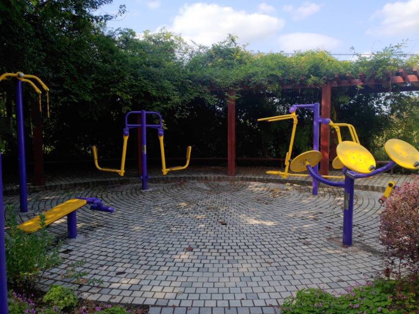 運(yùn)糧村健身點(diǎn)1