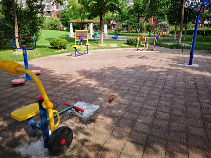 虹梅景苑三街坊健身點 虹梅景苑三街坊健身點