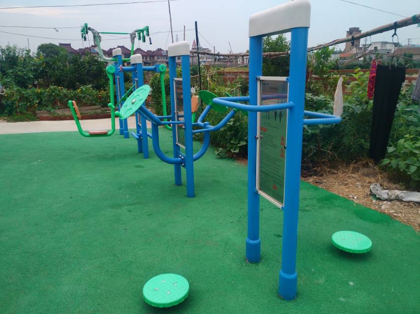 雙立柱扭腰器 雙立柱扭腰器