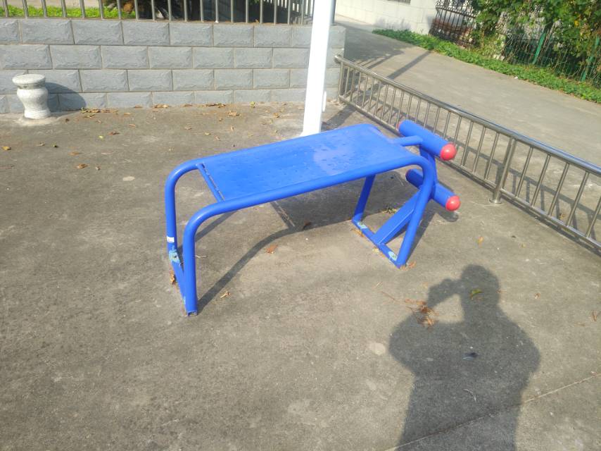 仰臥起坐板 仰臥起坐板