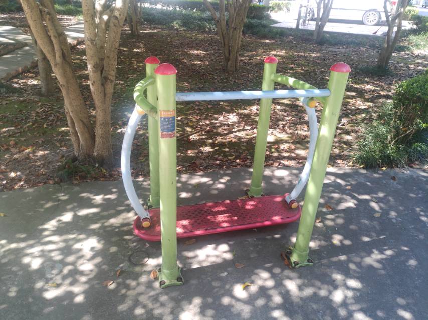 晃板健身器 晃板健身器