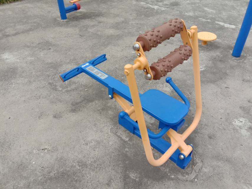 腹背屈伸訓練器 腹背屈伸訓練器