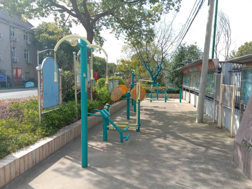 魯與村農(nóng)民健身工程 魯與村農(nóng)民健身工程