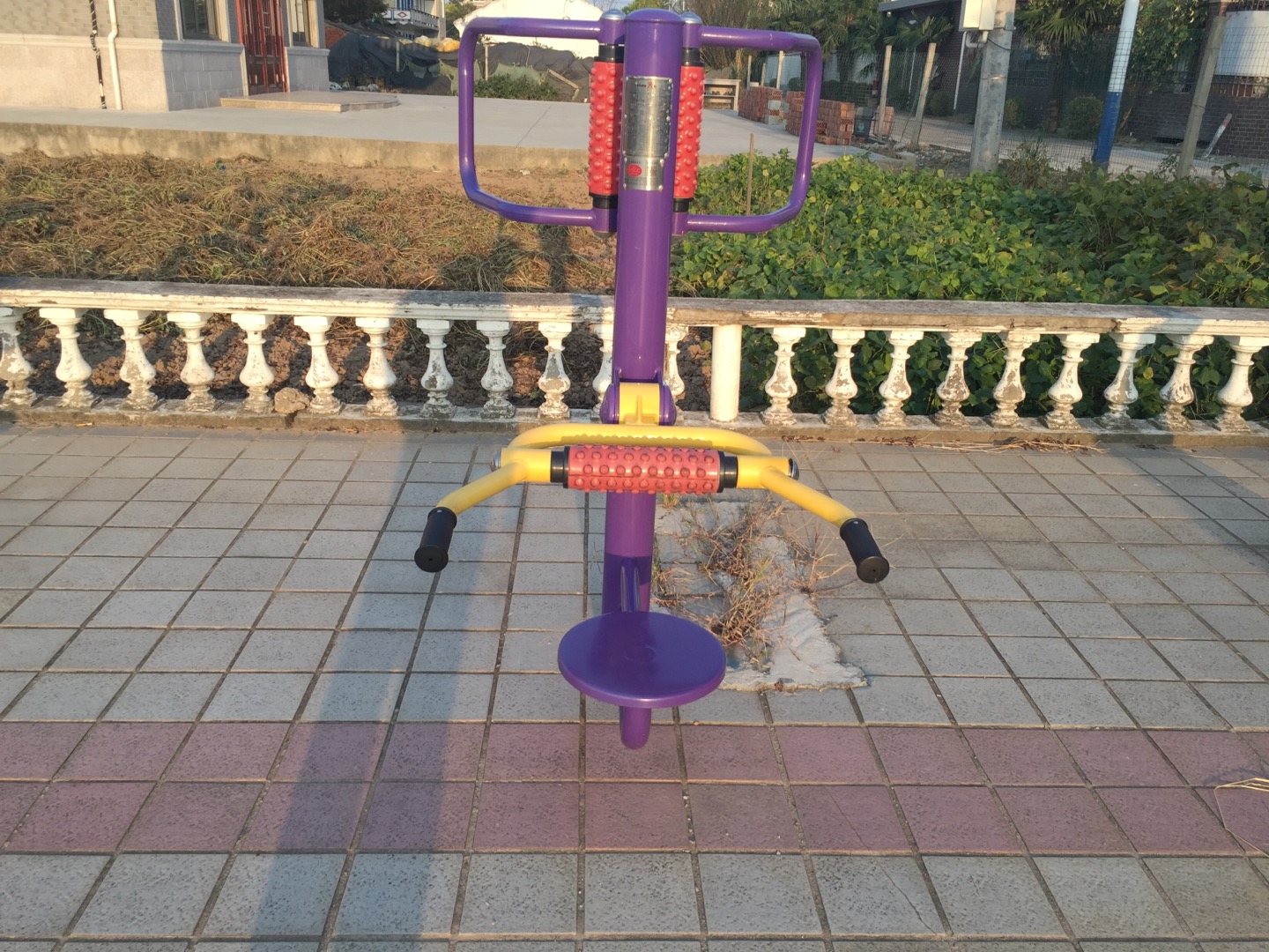 腰背按摩器 腰背按摩器