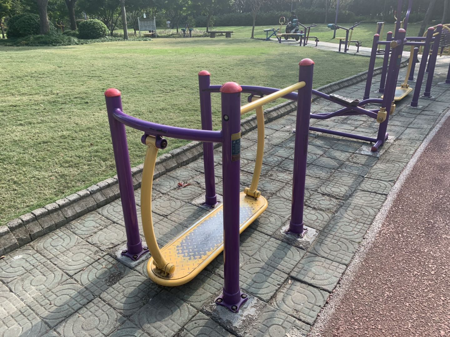 晃板健身器 晃板健身器