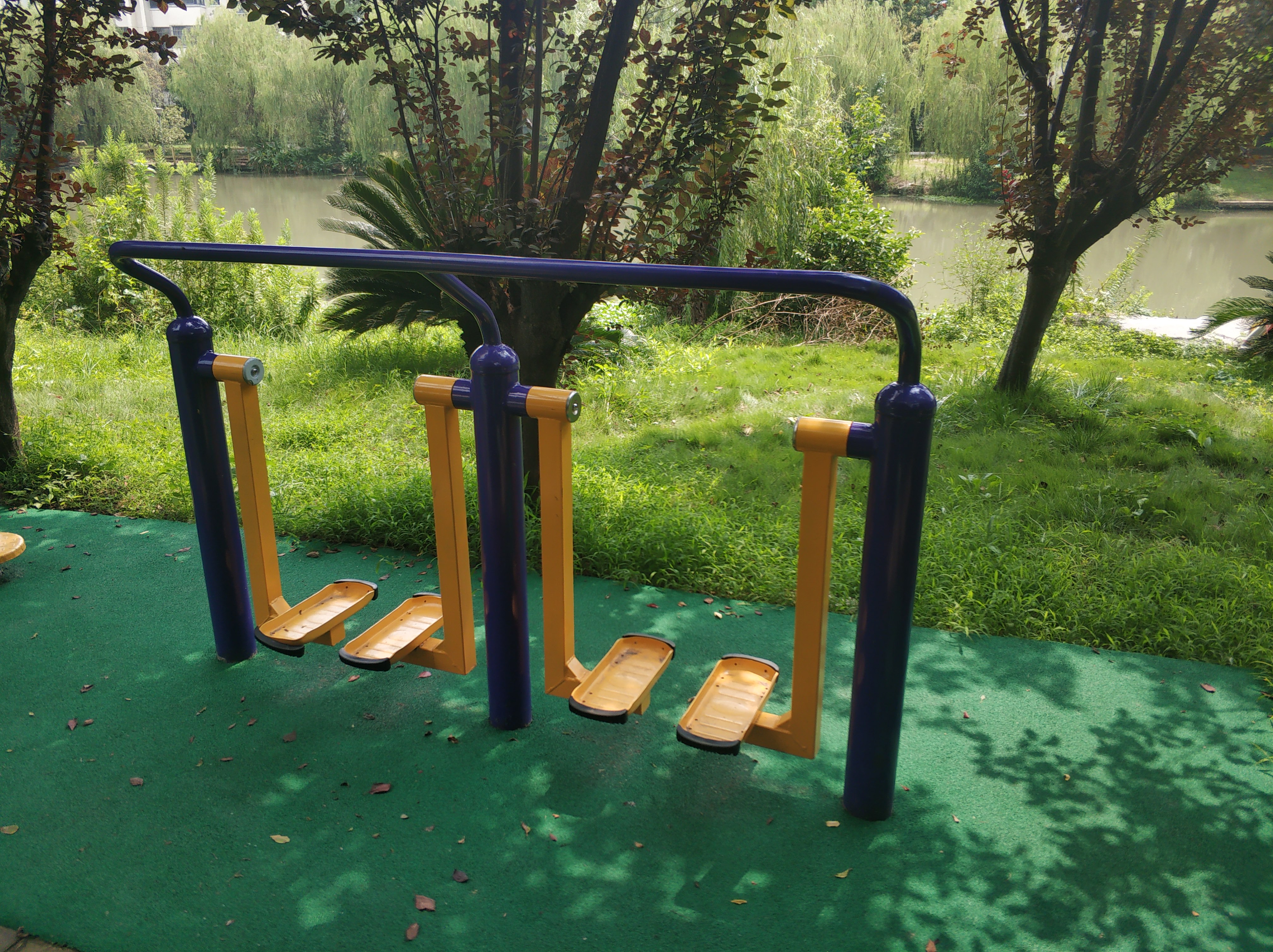 太空漫步器 太空漫步器