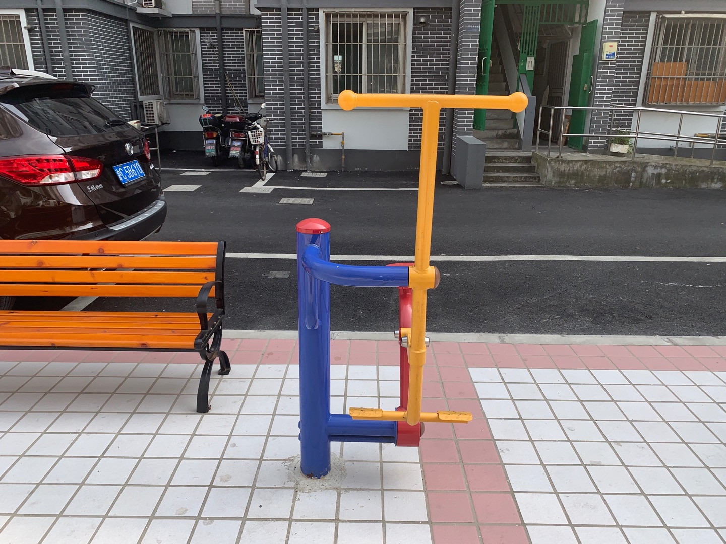 健騎機(jī) 健騎機(jī)