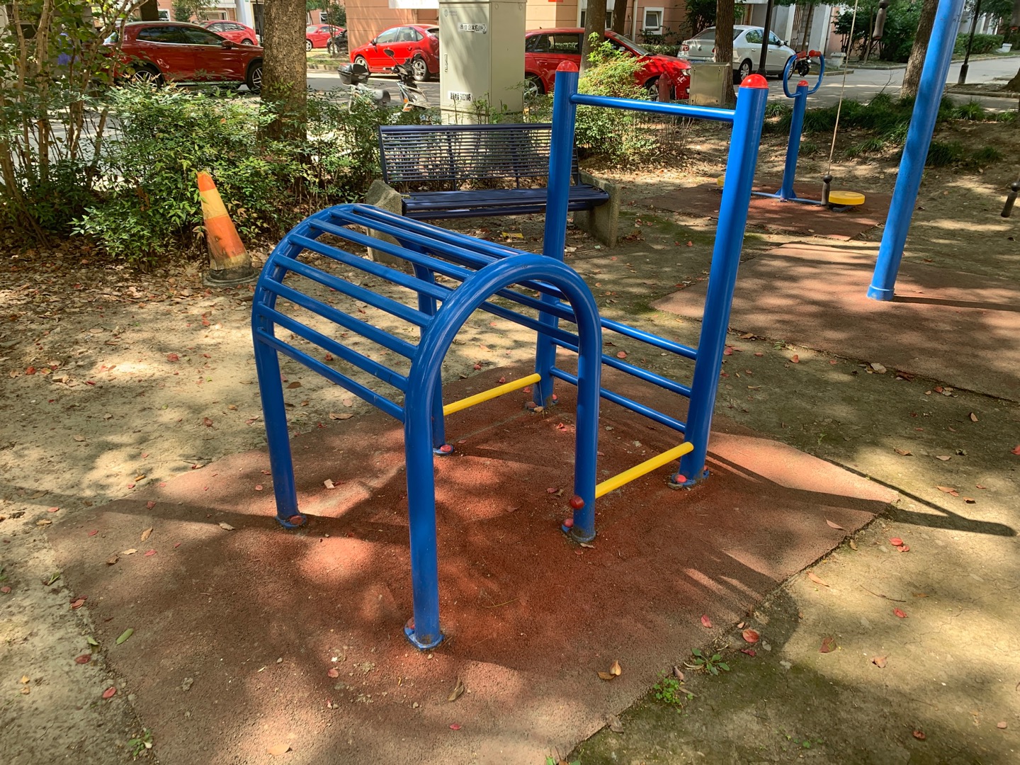 腰背伸展器 腰背伸展器