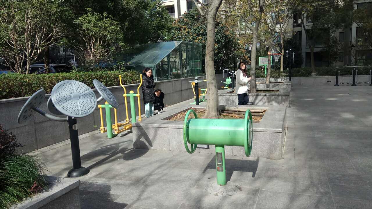 長(zhǎng)征家苑市民益智健身苑點(diǎn) 長(zhǎng)征家苑市民益智健身苑點(diǎn)