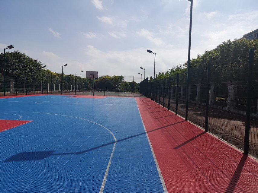 柘林鎮(zhèn)公共運(yùn)動(dòng)場(chǎng) 柘林鎮(zhèn)公共運(yùn)動(dòng)場(chǎng)