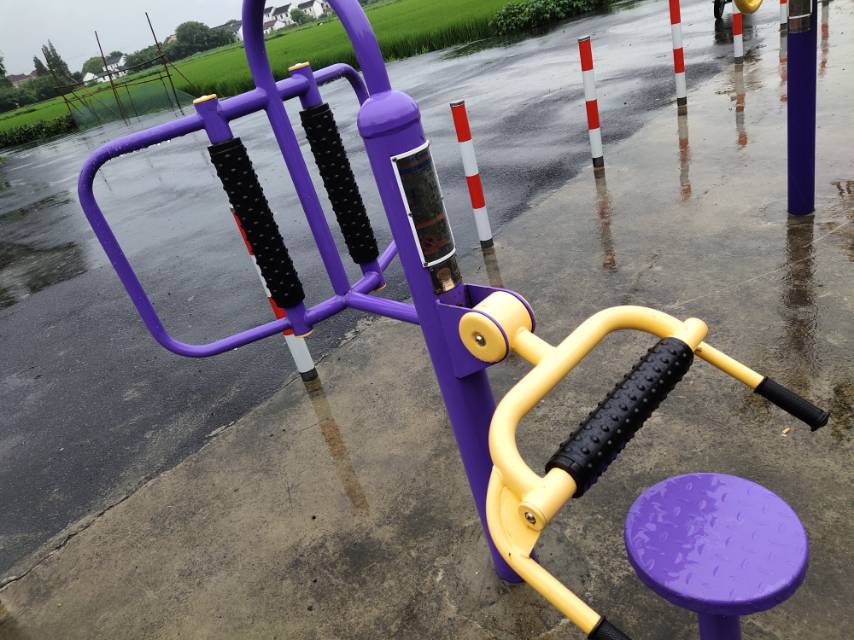 腰背按摩器 腰背按摩器