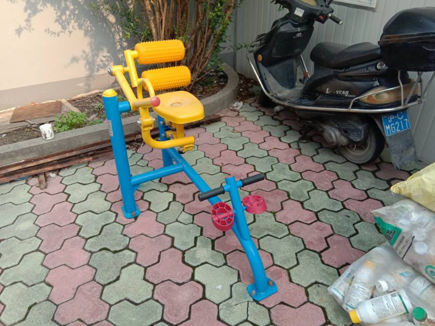 自重腰腹器 自重腰腹器