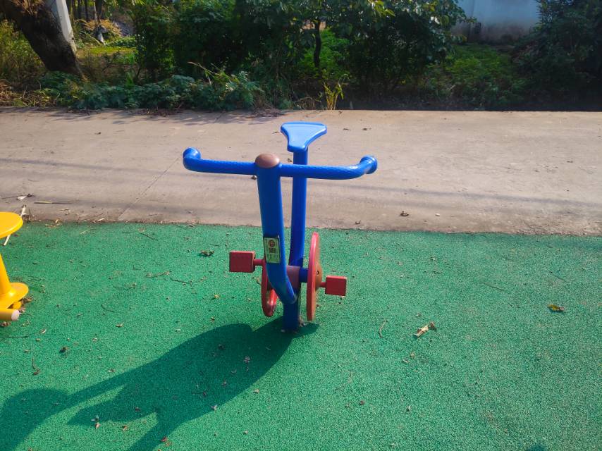 直立健身車 直立健身車