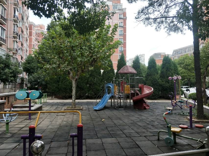 文化花園居委健身點(diǎn)D