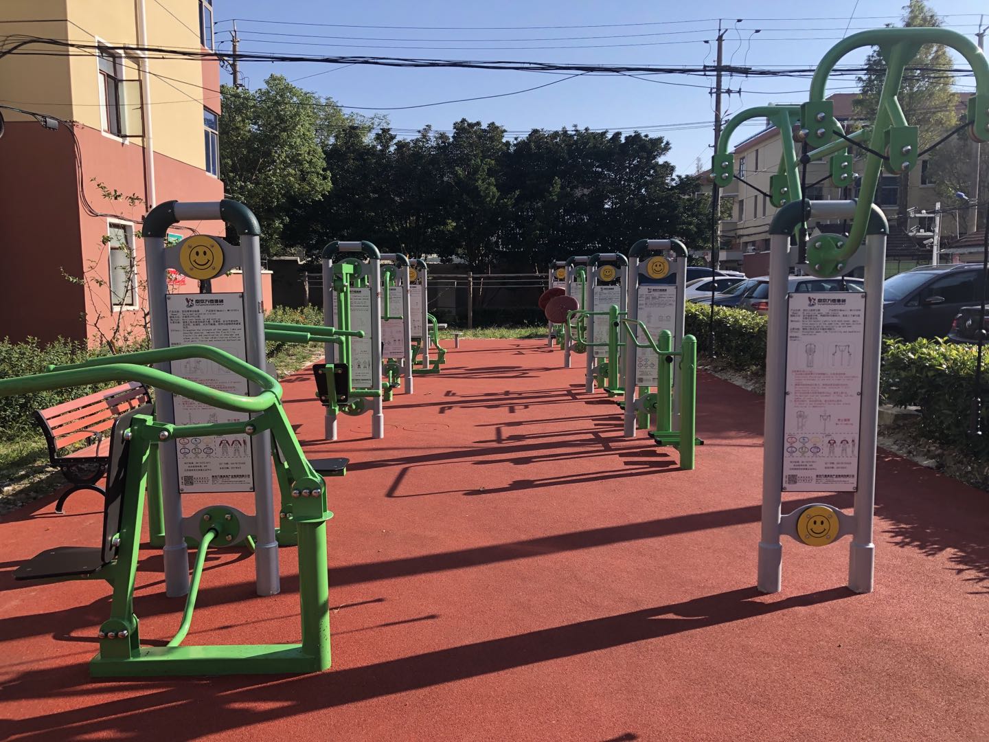 海灣鎮(zhèn)五四一興新村市民益智健身點 海灣鎮(zhèn)五四一興新村市民益智健身點