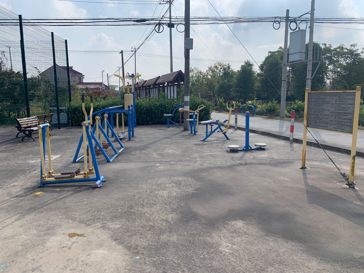 三星鎮(zhèn)東安村健身點(diǎn)