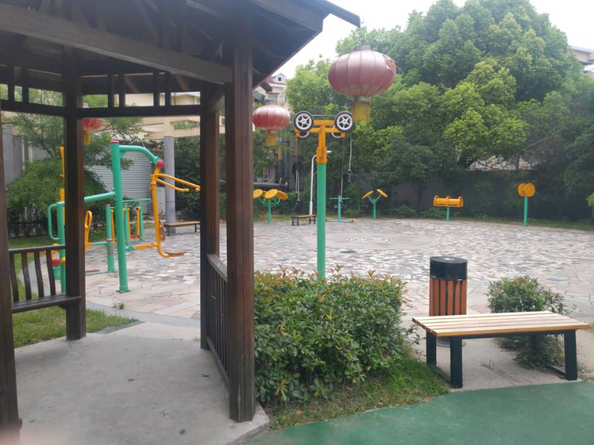 航華一村五居委A健身苑點(diǎn)(滬江) 航華一村五居委A健身苑點(diǎn)(滬江)