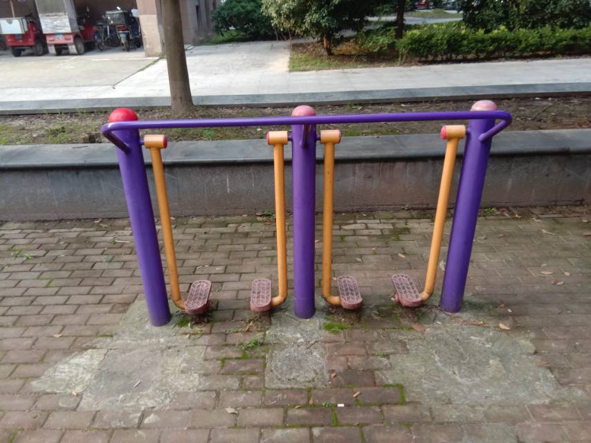 太空漫步器 太空漫步器