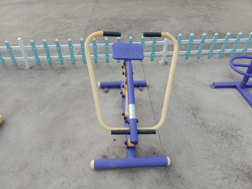 劃船訓(xùn)練器 劃船訓(xùn)練器