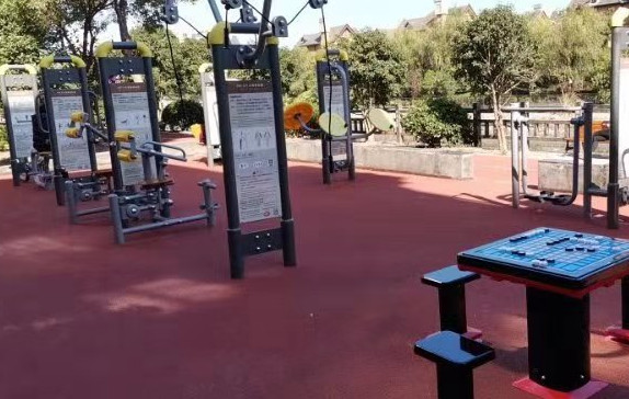 富康居委健身點② 富康居委健身點②