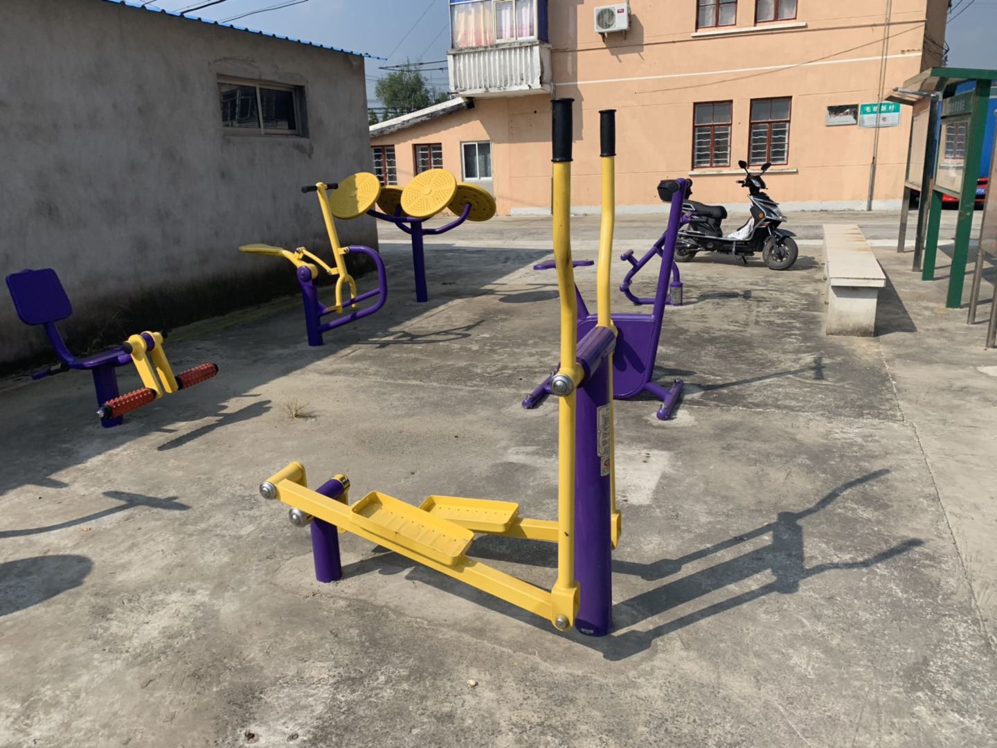 橢圓機(jī) 橢圓機(jī)