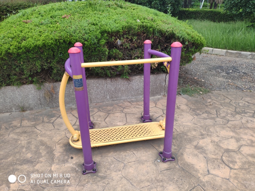 晃板健身器 晃板健身器