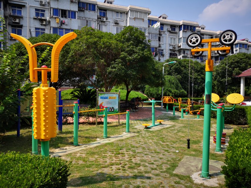 航華二村一居委健身苑點C