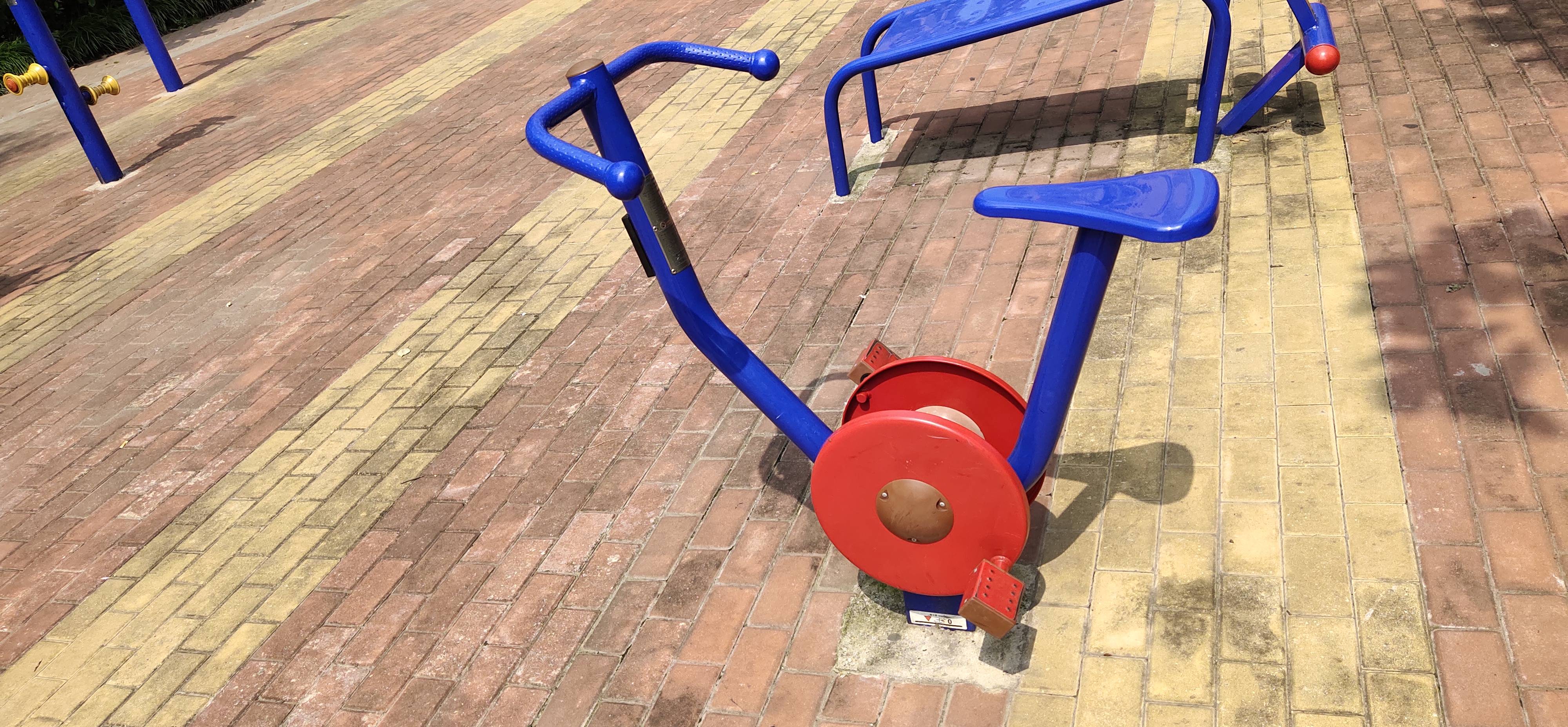 直立健身車 直立健身車