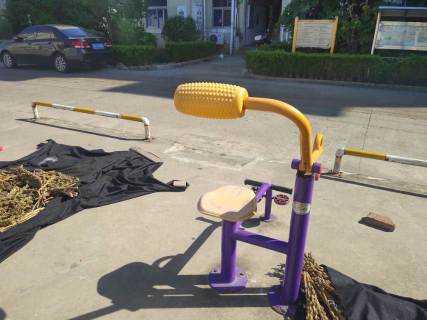 腹背鍛煉器 腹背鍛煉器