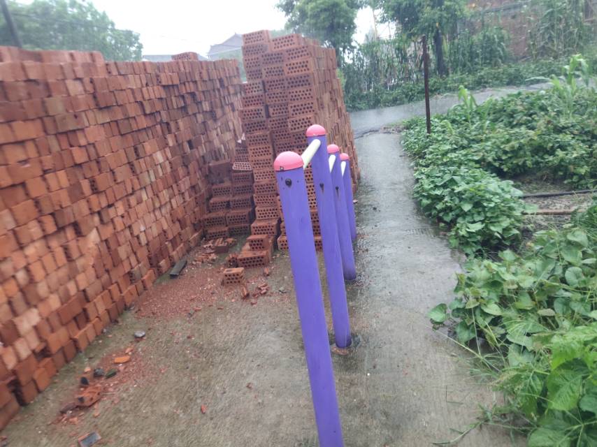 彈振壓腿器 彈振壓腿器