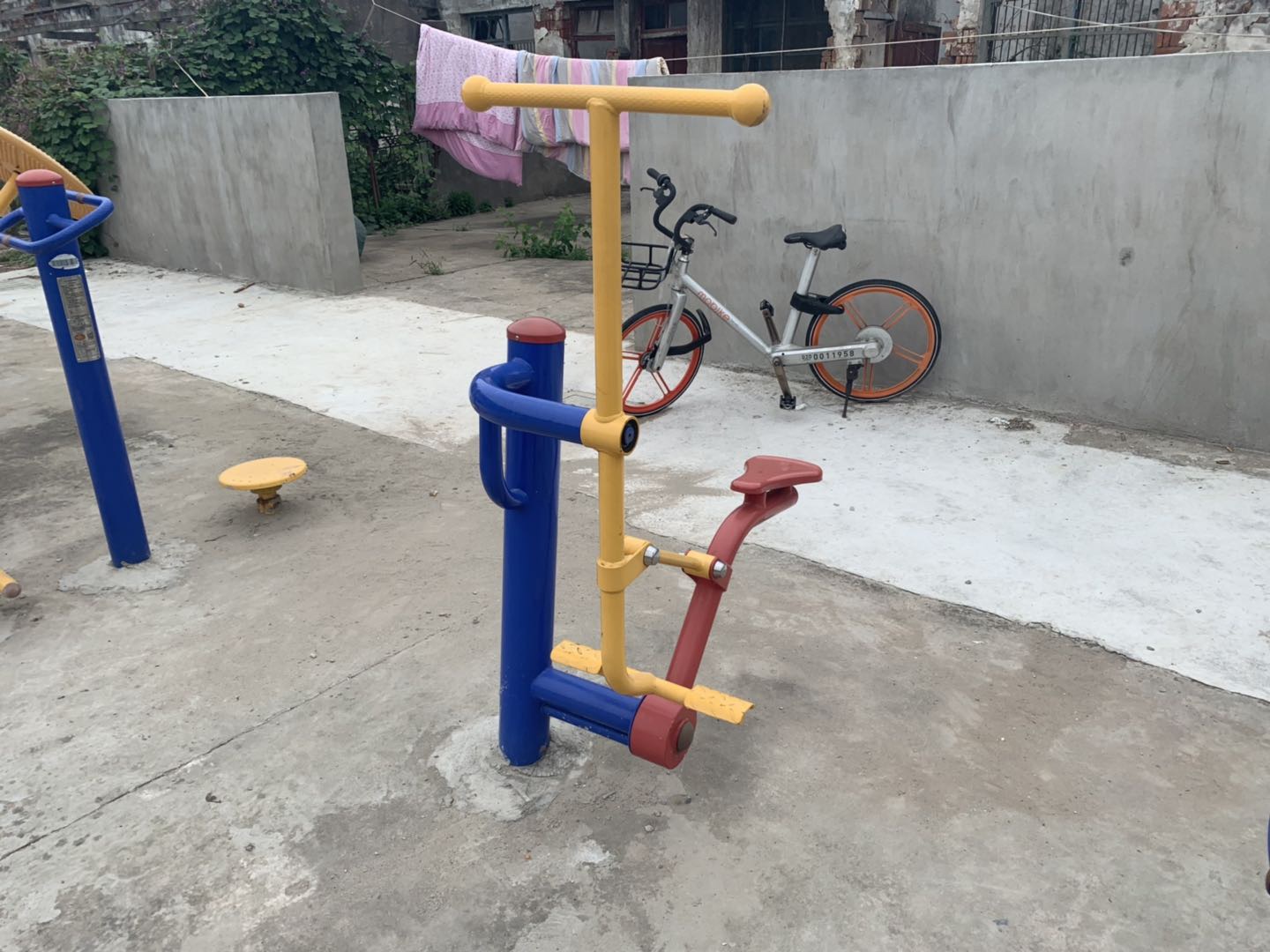 健騎機(jī) 健騎機(jī)