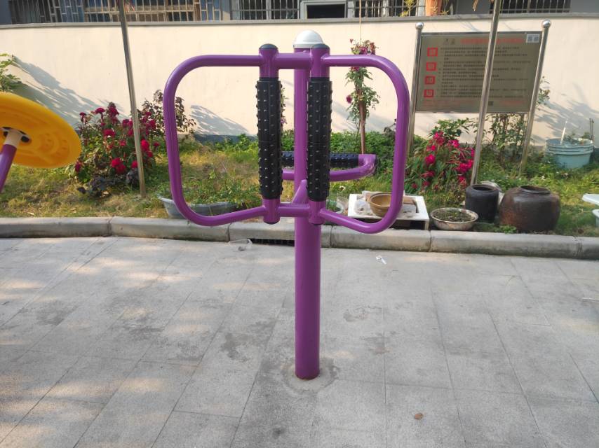 腰背按摩器 腰背按摩器